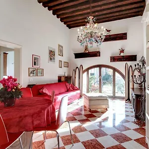 Nobile House , Venice Italy