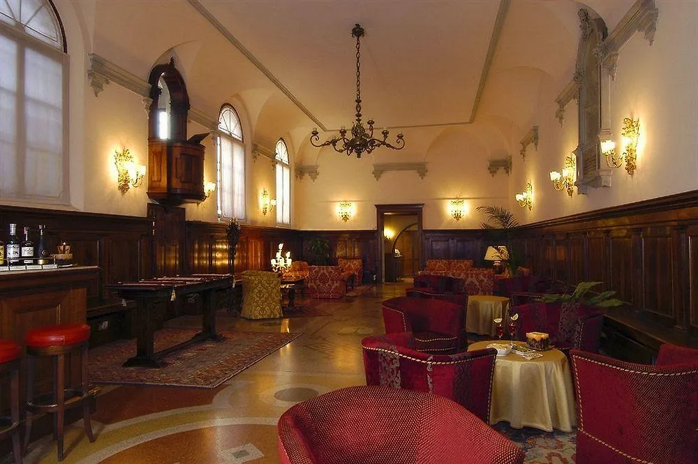 Hotel Abbazia Venice