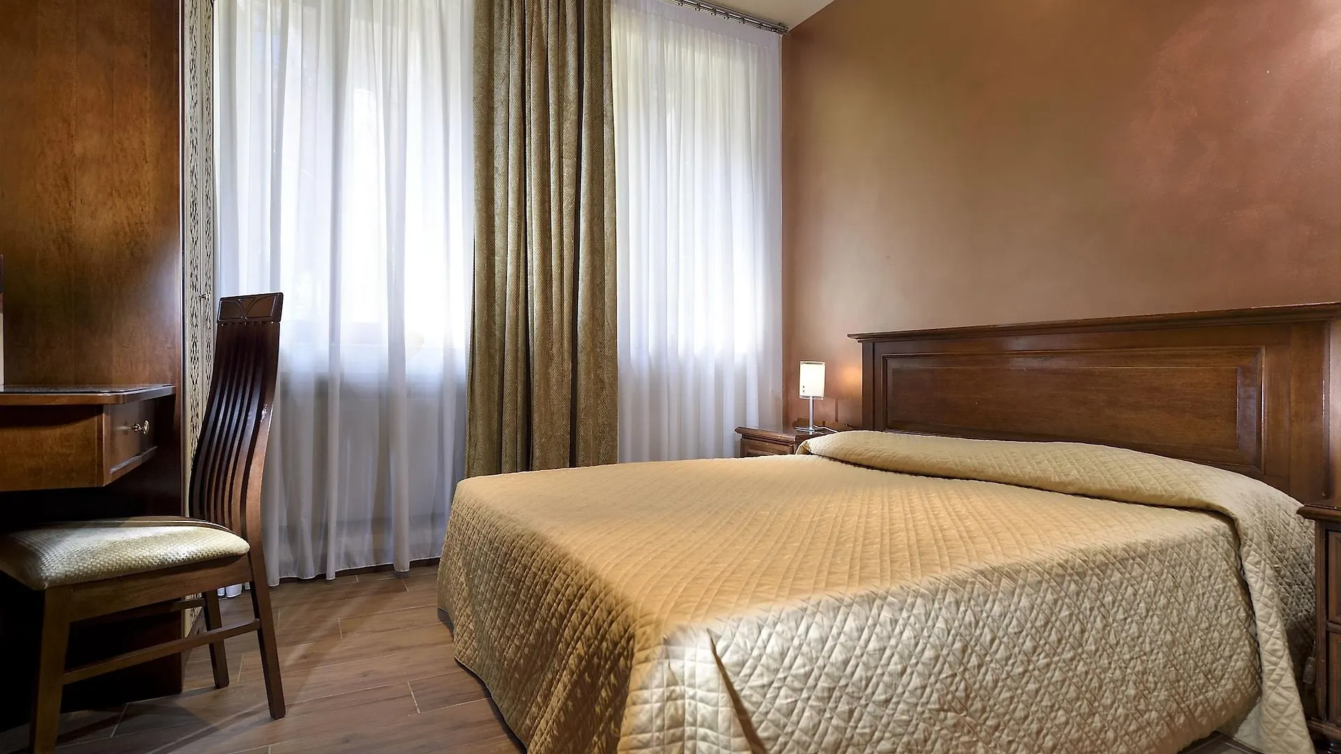 Hotel Abbazia Venice