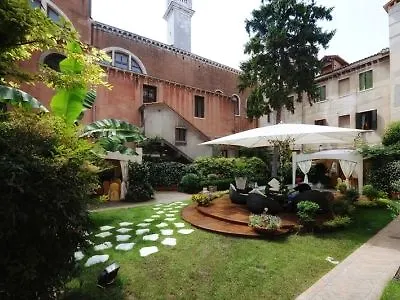 Hotel Abbazia Venice