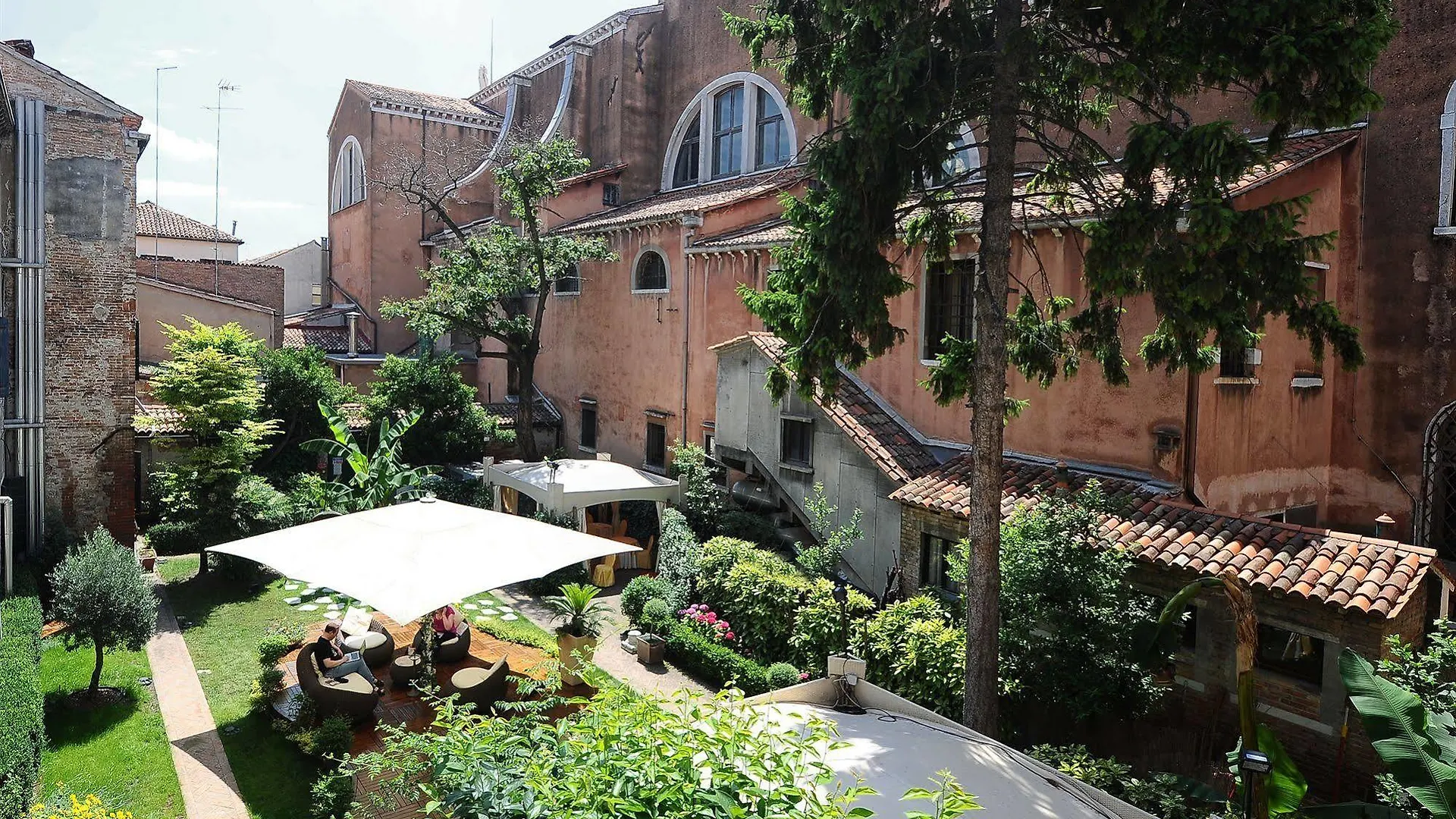 ***  Hotel Abbazia Venice Italy